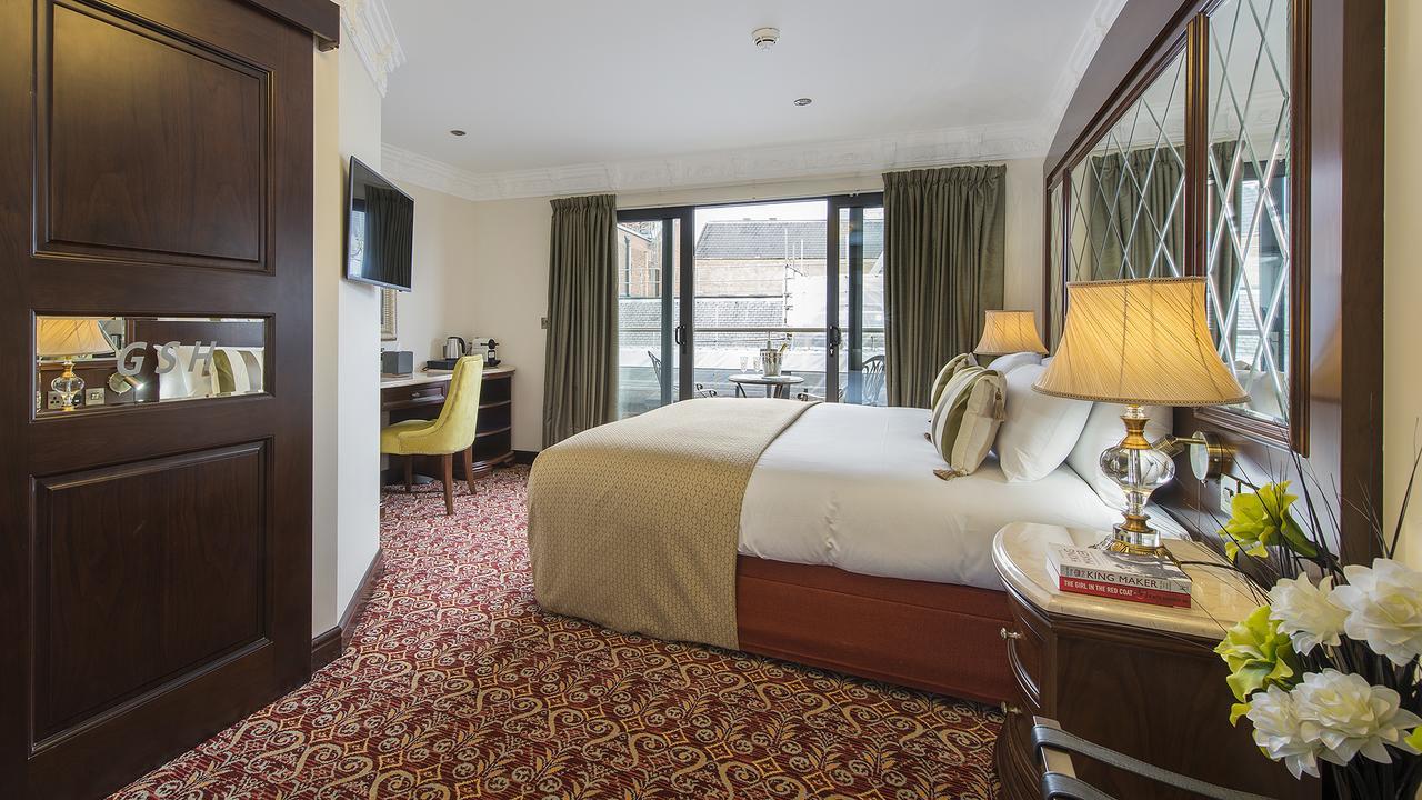 ザ ジョージ ストリート ホテル オックスフォード エクステリア 写真 A room at the hotel
