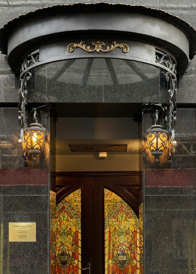 ザ ジョージ ストリート ホテル オックスフォード エクステリア 写真 The entrance to the church