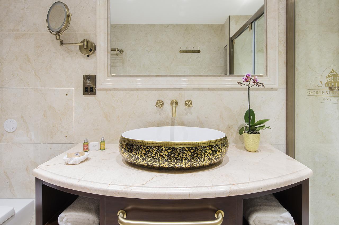 ザ ジョージ ストリート ホテル オックスフォード エクステリア 写真 Bathroom
